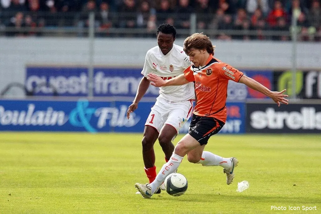 monaco a bien digere la coupe 52512 8070