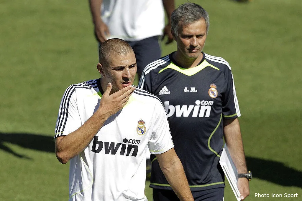mourinho flingue benzema a l entrainement 58269 9603