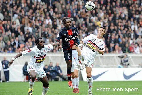 nice defait dans l indifference 24033