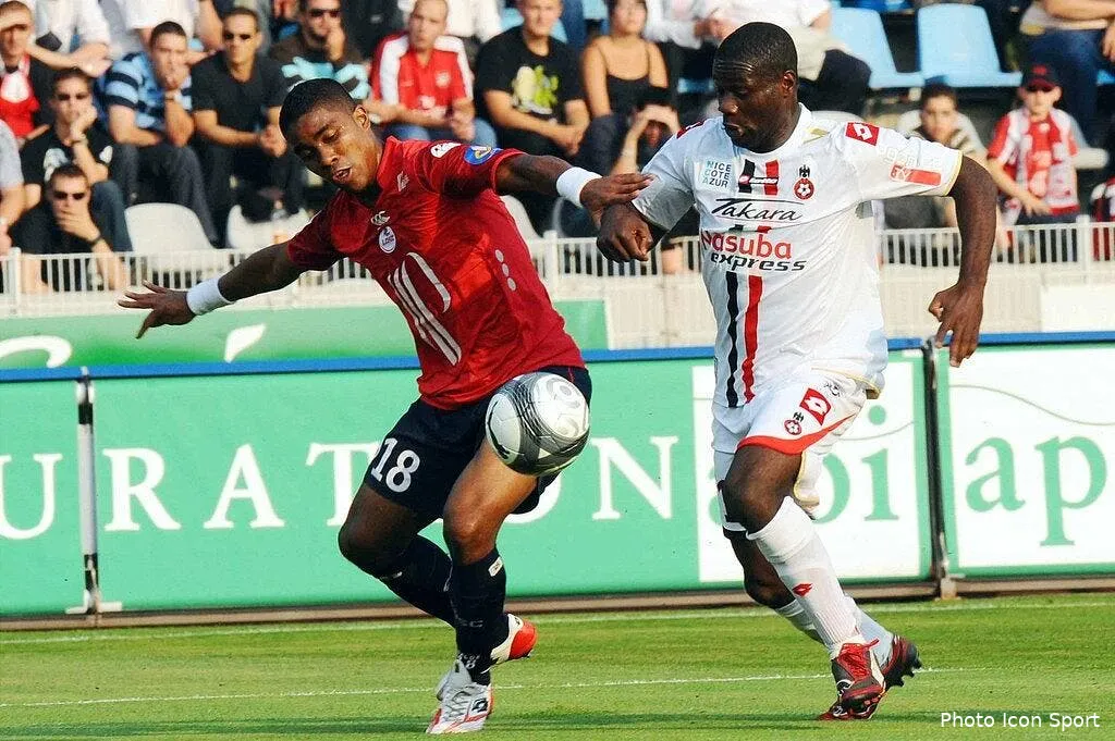 nice doit s en contenter 37326 5368