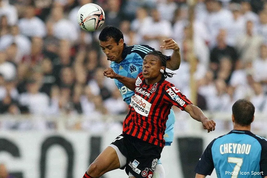 nice et l om se tapent dans la main pour loic remy 58049 9497