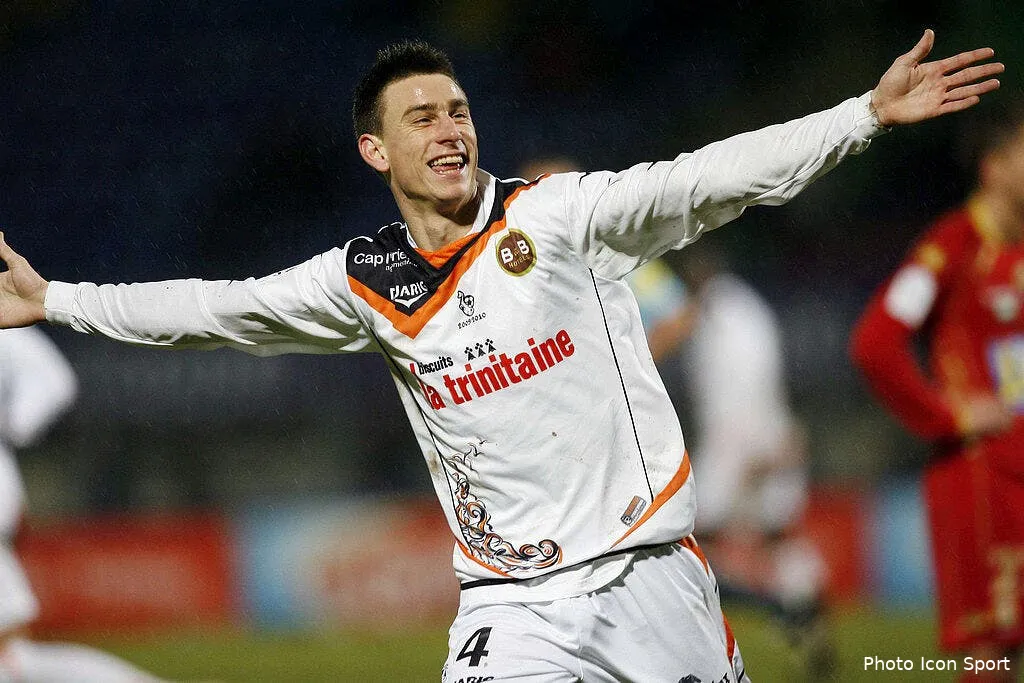 officiel koscielny a arsenal 56038 8826