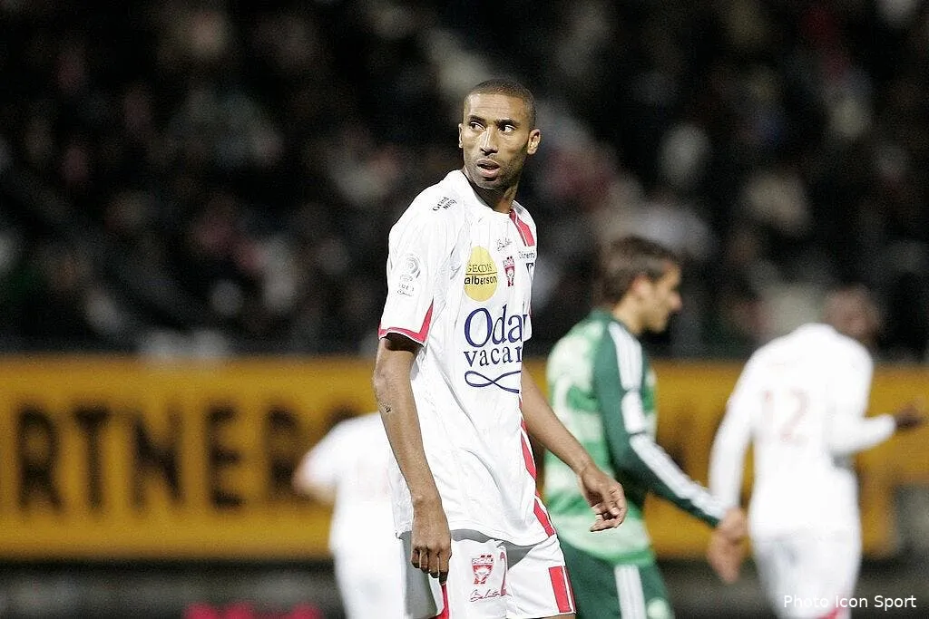 ouaddou s excuse pour son geste 41867 6134