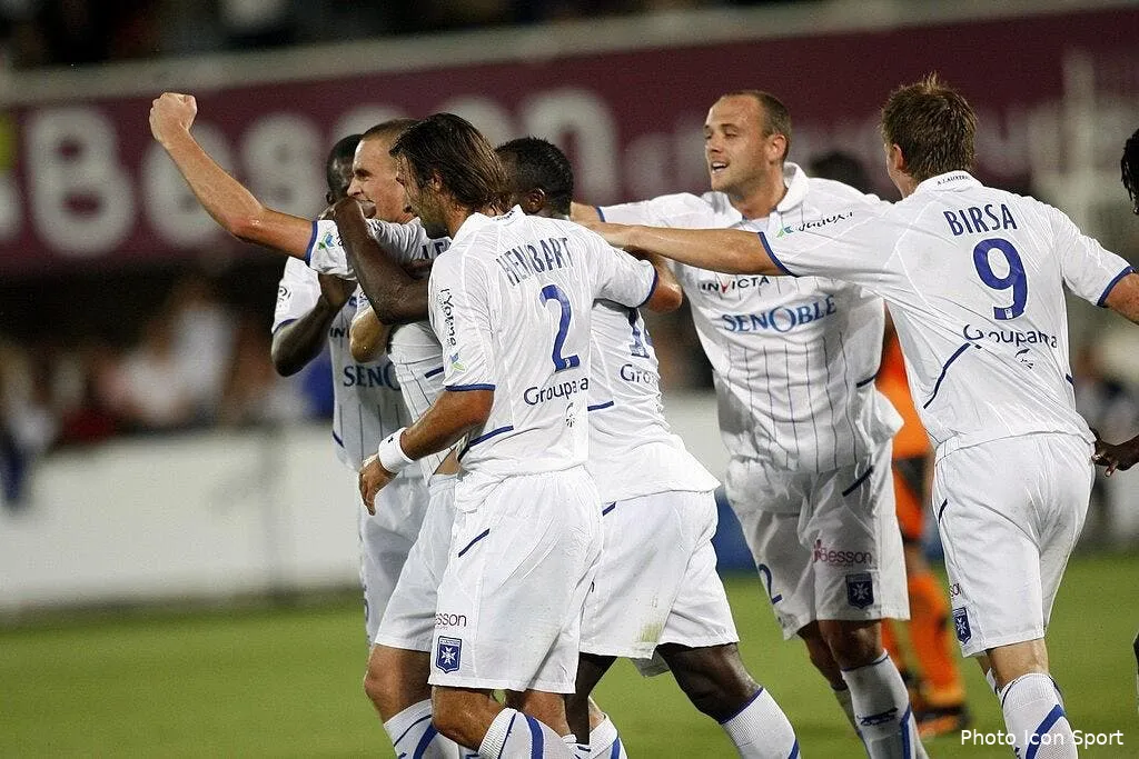 pari sportif 322 euros pour vous si vous croyez en auxerre 58357 9641