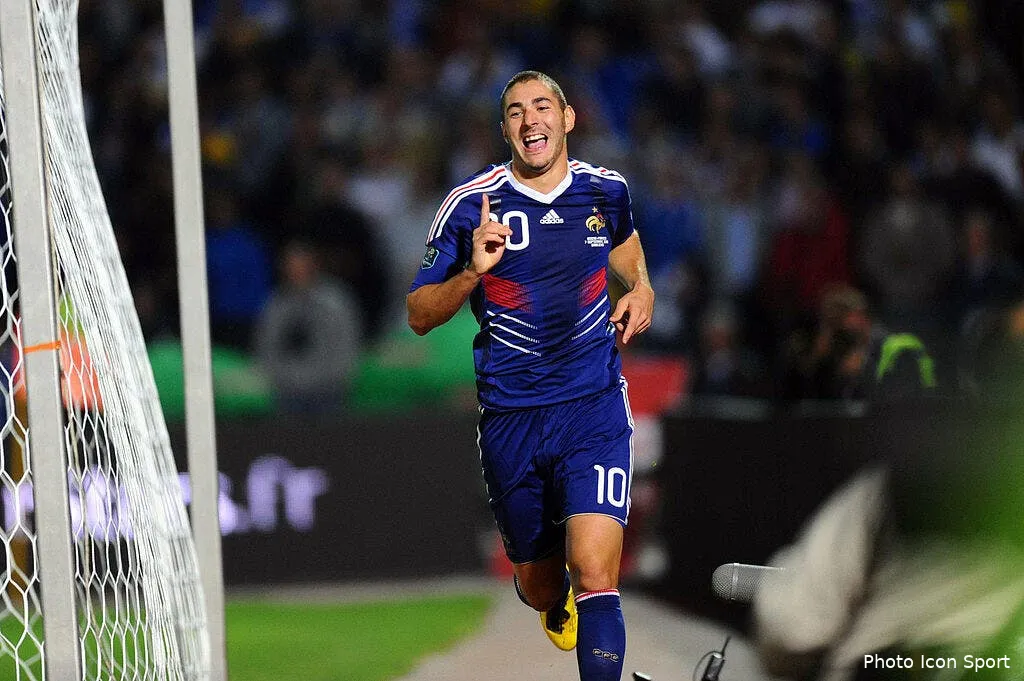 pari sportif gagnez 120 euros si la france gagne avec un but de benzem 60643 10721