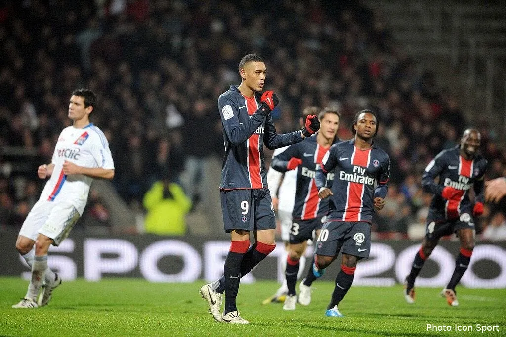 paris avait perdu l habitude des bonnes series 63535 12537