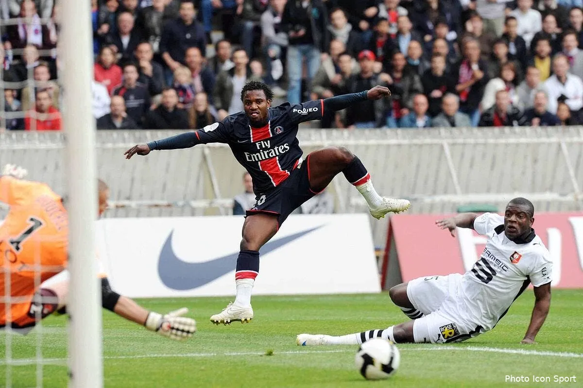 paris tombe de tres haut 26322