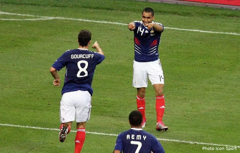 payet un joueur de l asse et de l ol c est une belle image 60759 10781