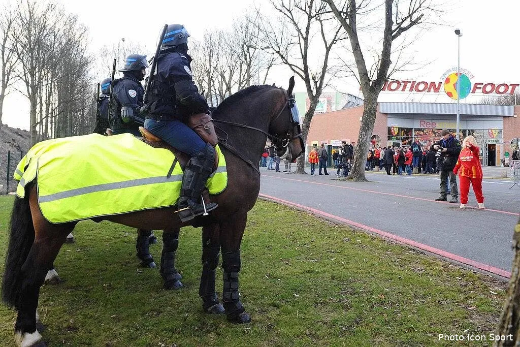 photo du jour bollaert sous haute protection 48461 7283