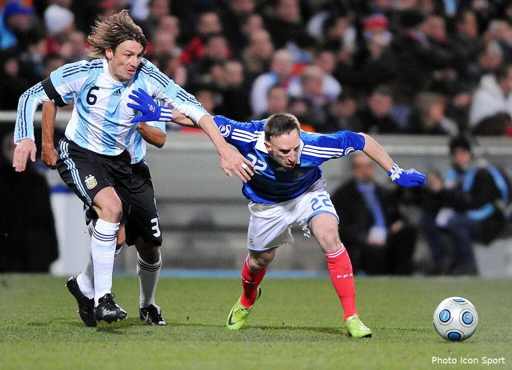 photo du jour quand heinze faisait des miseres a ribery 32815 4726