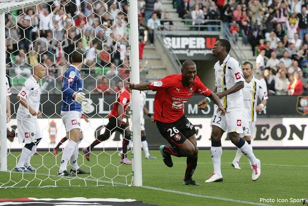 rennes l a echappe belle 59291 10066