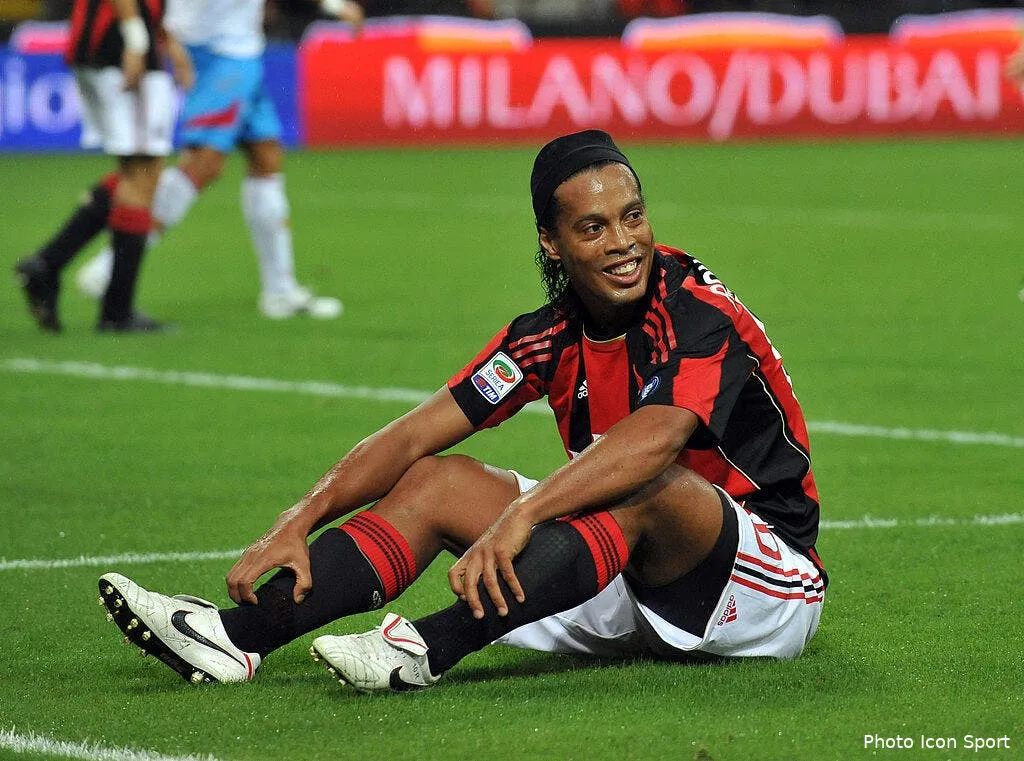 ronaldinho cede encore aux demons de la nuit 62895 12075