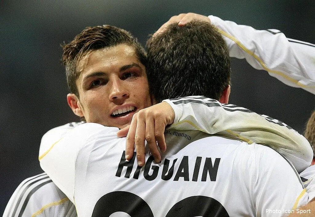 ronaldo messi 3 2 61426 11155