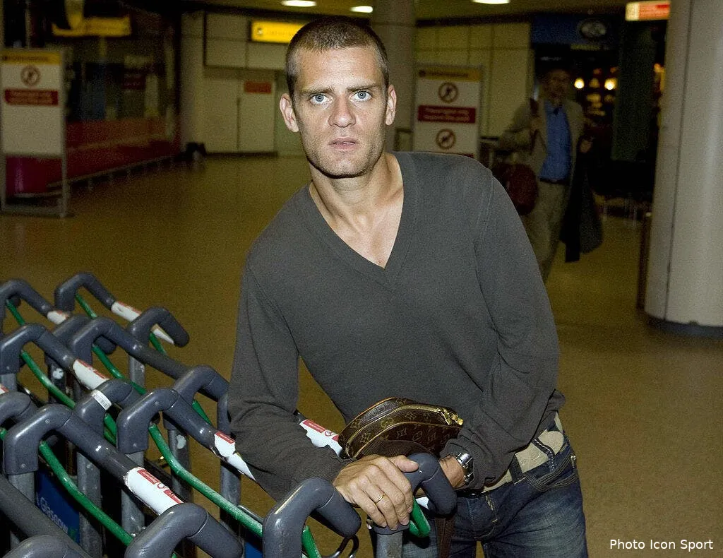 rothen pourrait lui aussi se faire voir chez les grecs 63414 12450