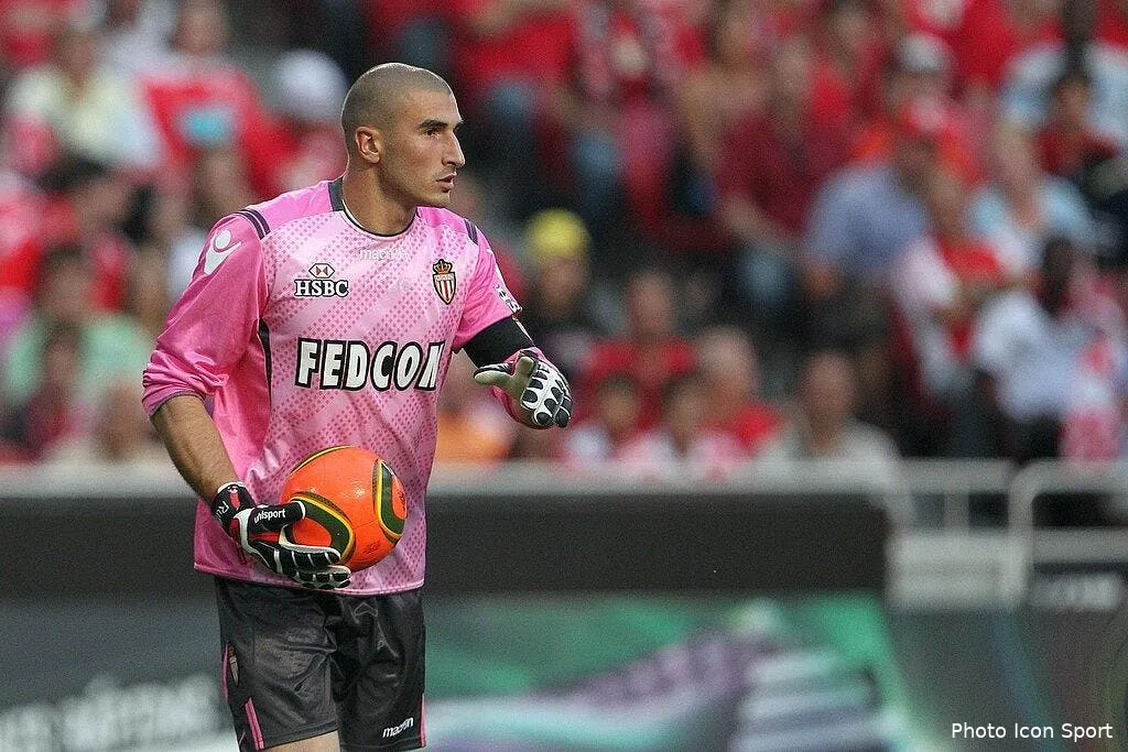 ruffier va s excuser aupres de l arbitre 58129 9530