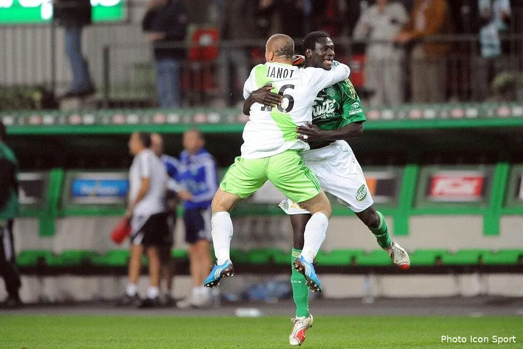 saint etienne c est nouveau c est solide 37783 5428