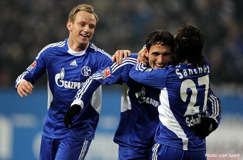 schalke 04 detrone le bayern munich 49931 7549