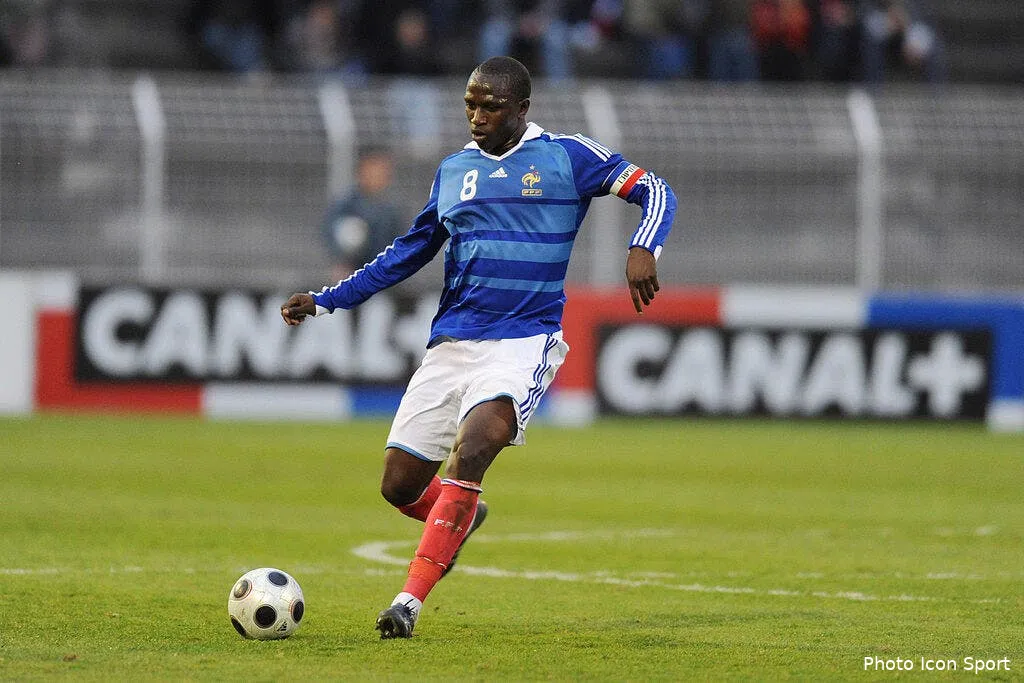 sissoko realise son reve en tricole 33081 4756