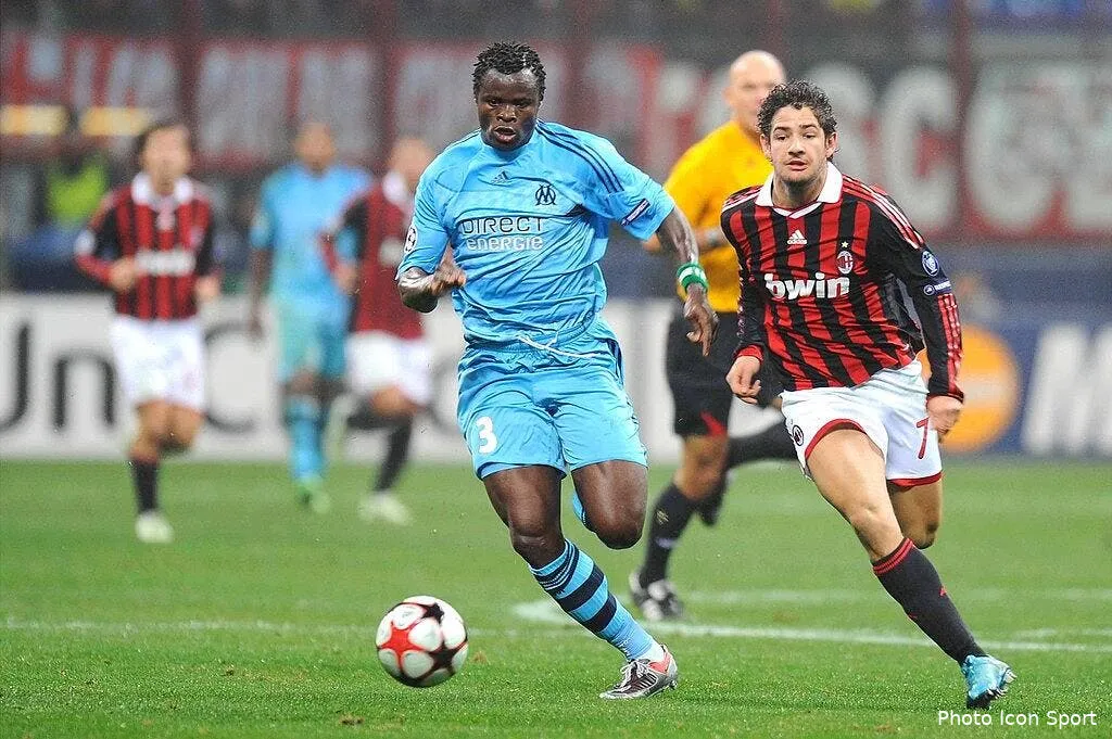 taiwo le milan ac lui fait les yeux doux 63761 12699