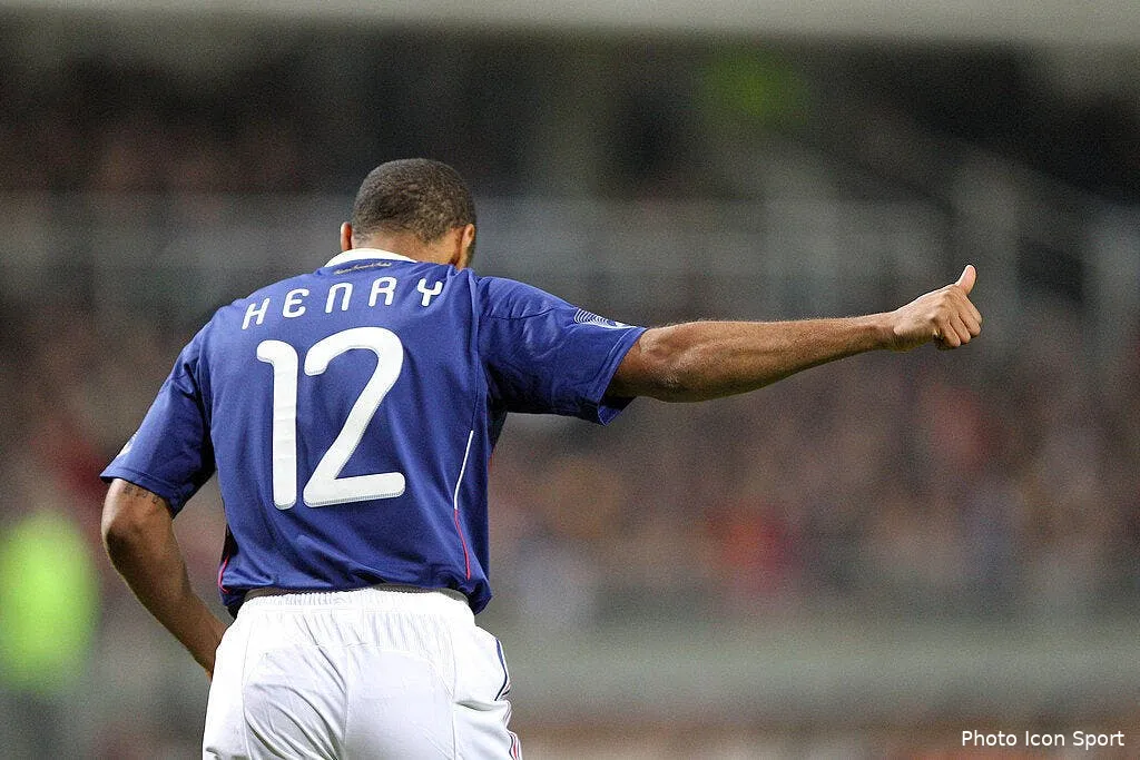 thierry henry pret a cirer le banc au mondial 53999 8382