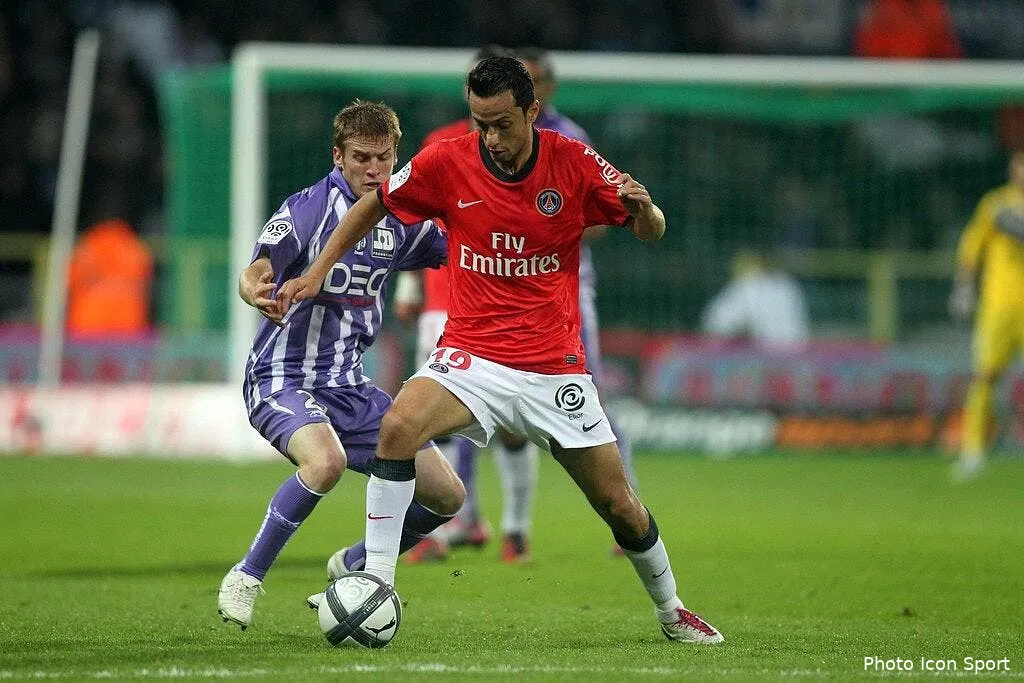 toulouse voit paris aller tres haut 61054 10954