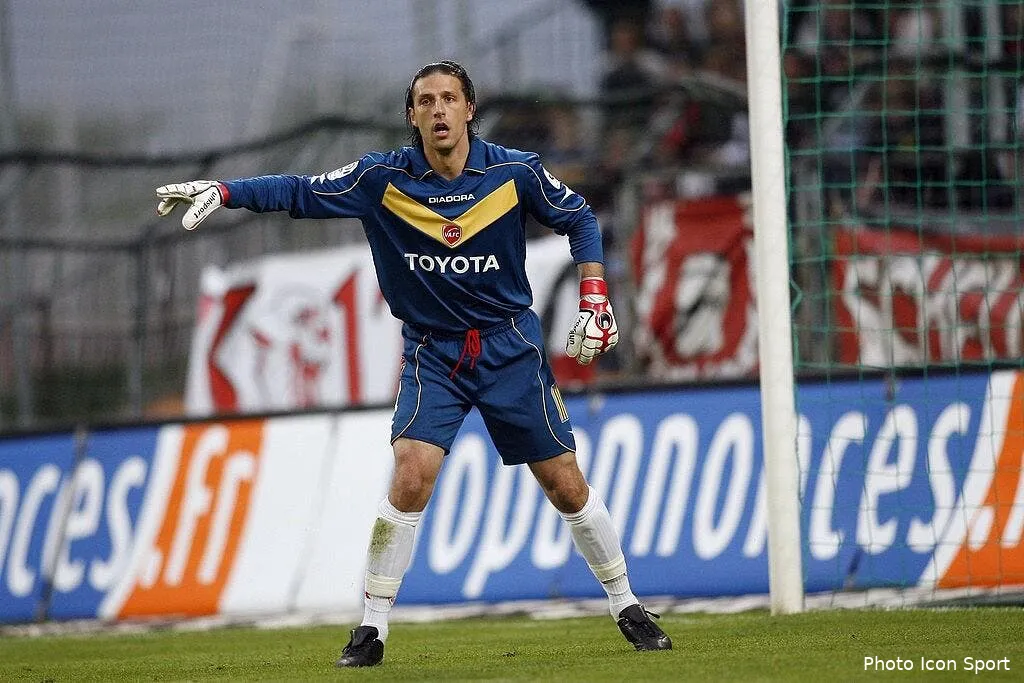 valenciennes a retrouve sa defense 47504 7130