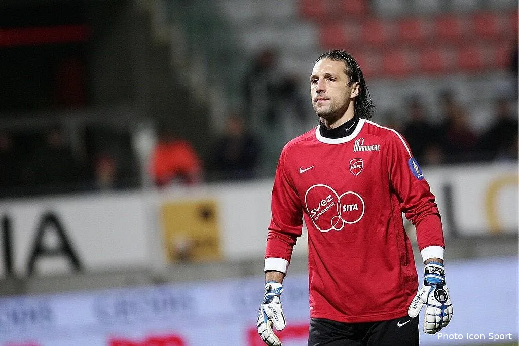 valenciennes peut s arracher les cheveux 64428 13195