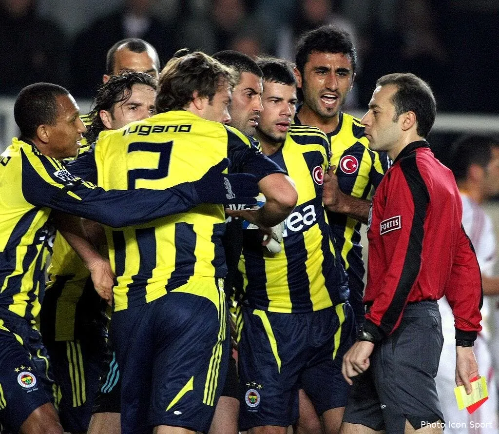 video arbitre au chili tu joues ta peau 56568 8950