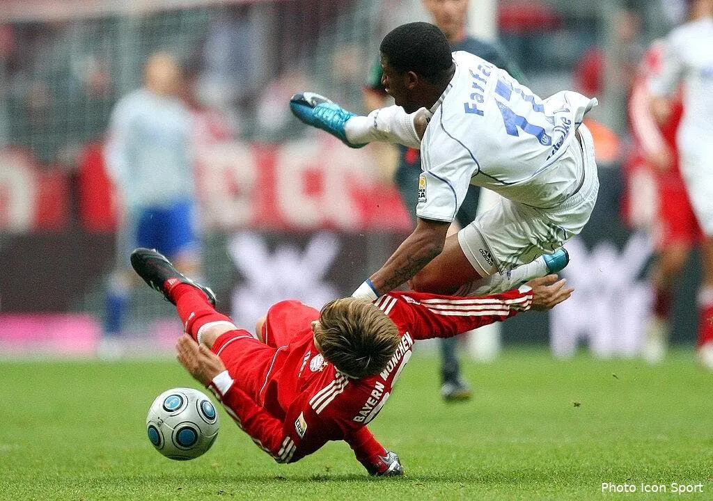 video au bresil on joue au kung football 52345 8030