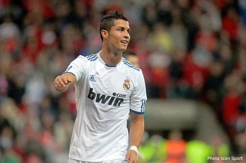 video cristiano ronaldo a une frappe de guepard 64164 12996