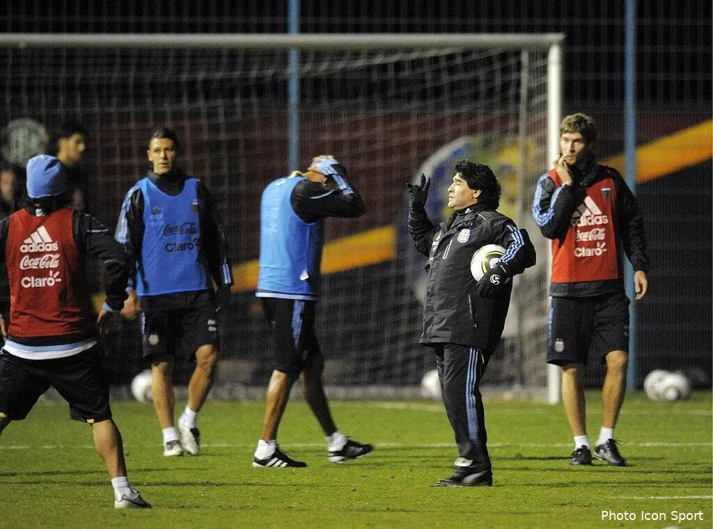 video l incroyable entrainement argentin par maradona 54496 8473