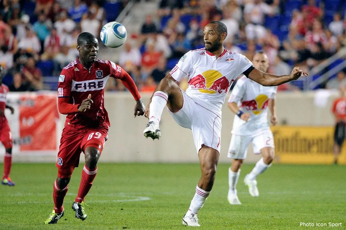 video le coup de patte d henry en mls iconsport pho 130811 84 0339867