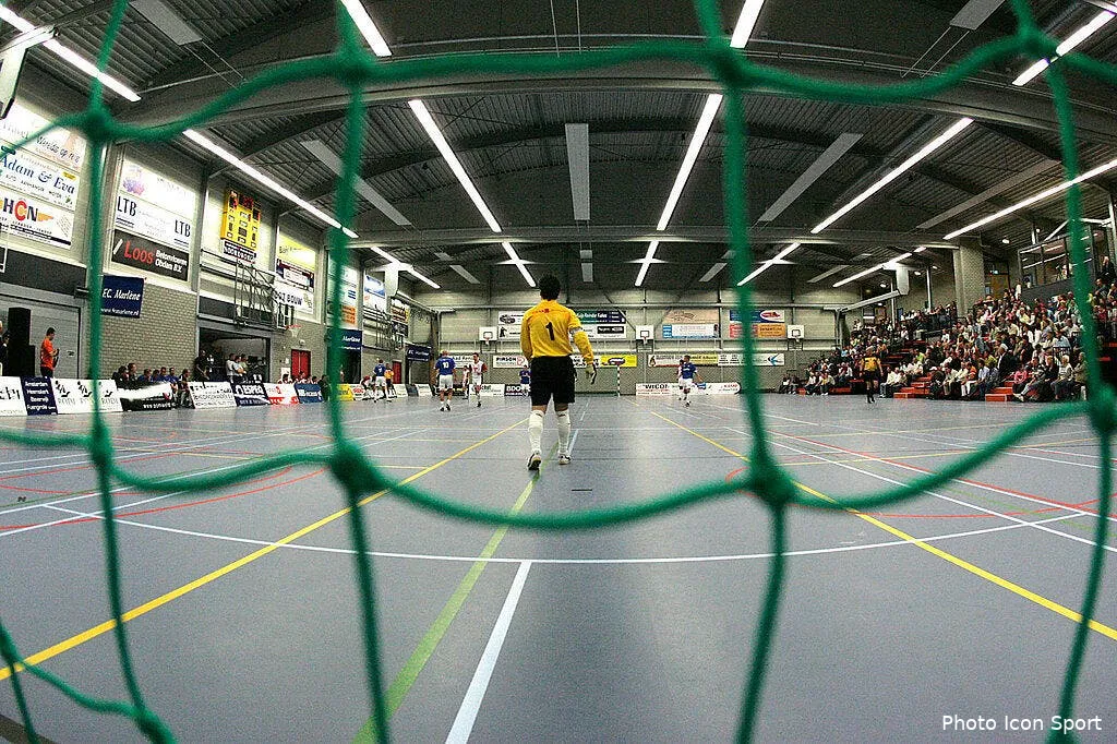 video le ridicule ne tue pas heureusement 50604 7681