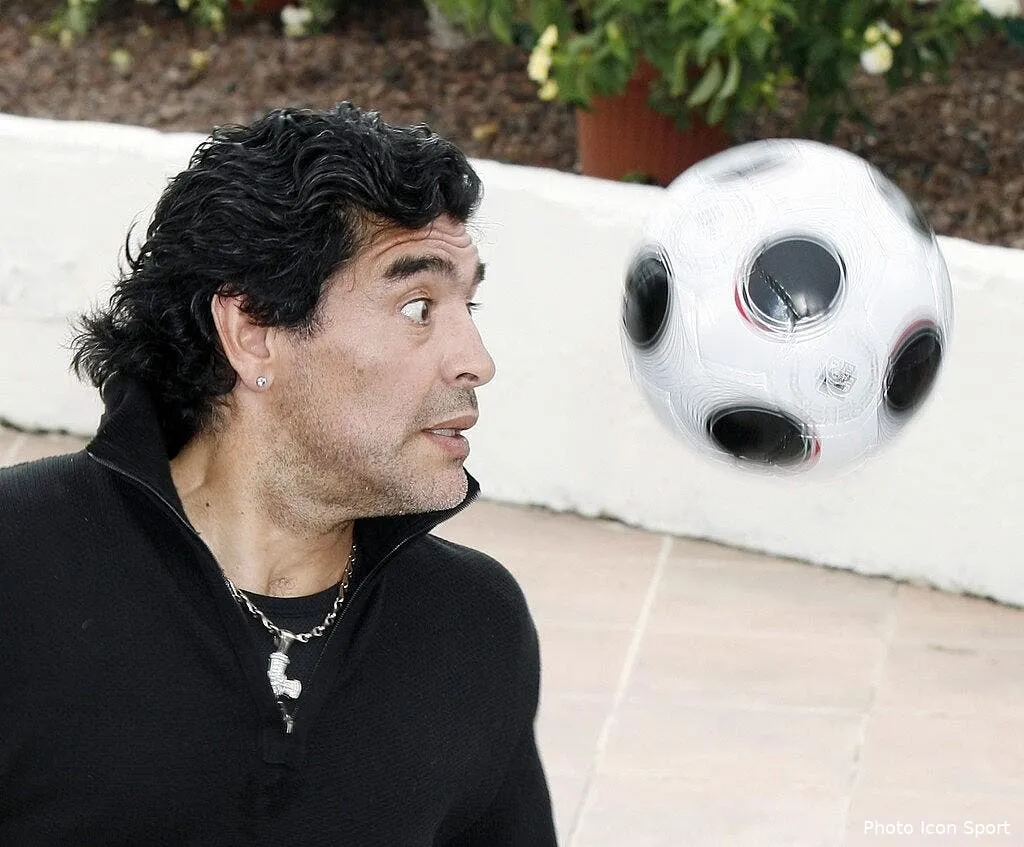 video le show maradona en chine 62227 11645