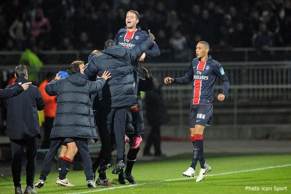 video les buts de lyon psg 61669 11305