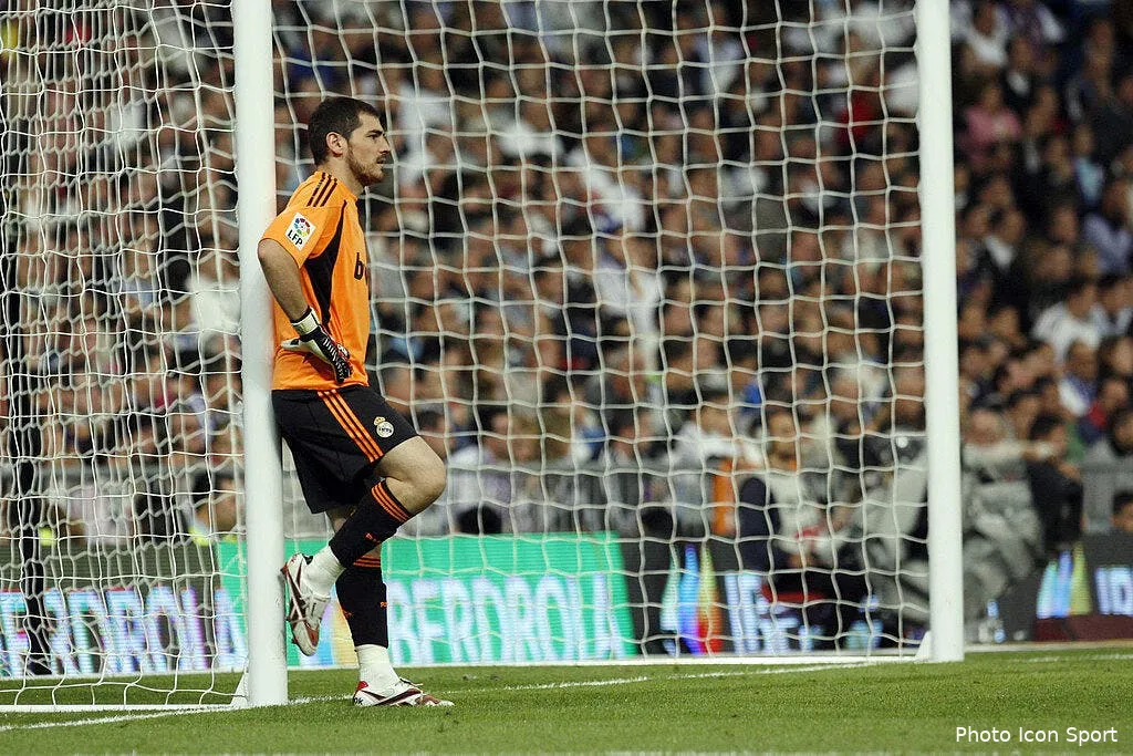 video quand casillas essaye de raisonner un supporter de 10 ans 42973 6341