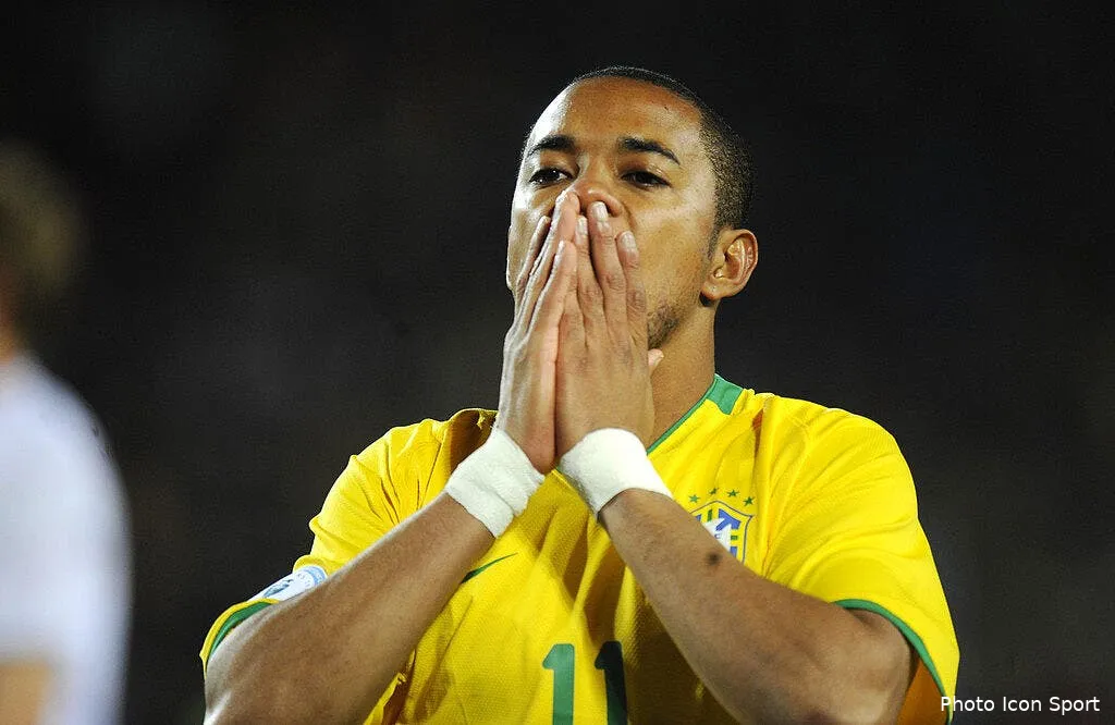 video robinho est toujours un magicien 46634 6997