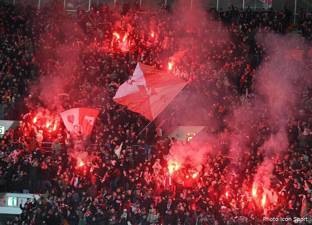 video un supporter russe marque un penalty 36850 5299