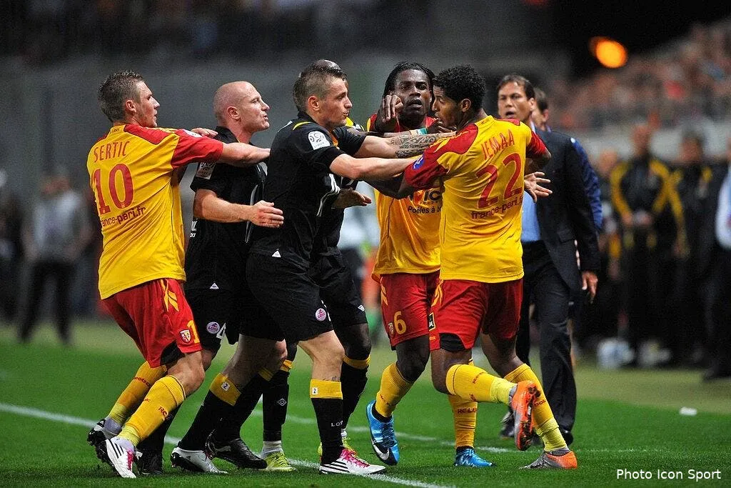 wallemme en veut a ses joueurs 59296 10070