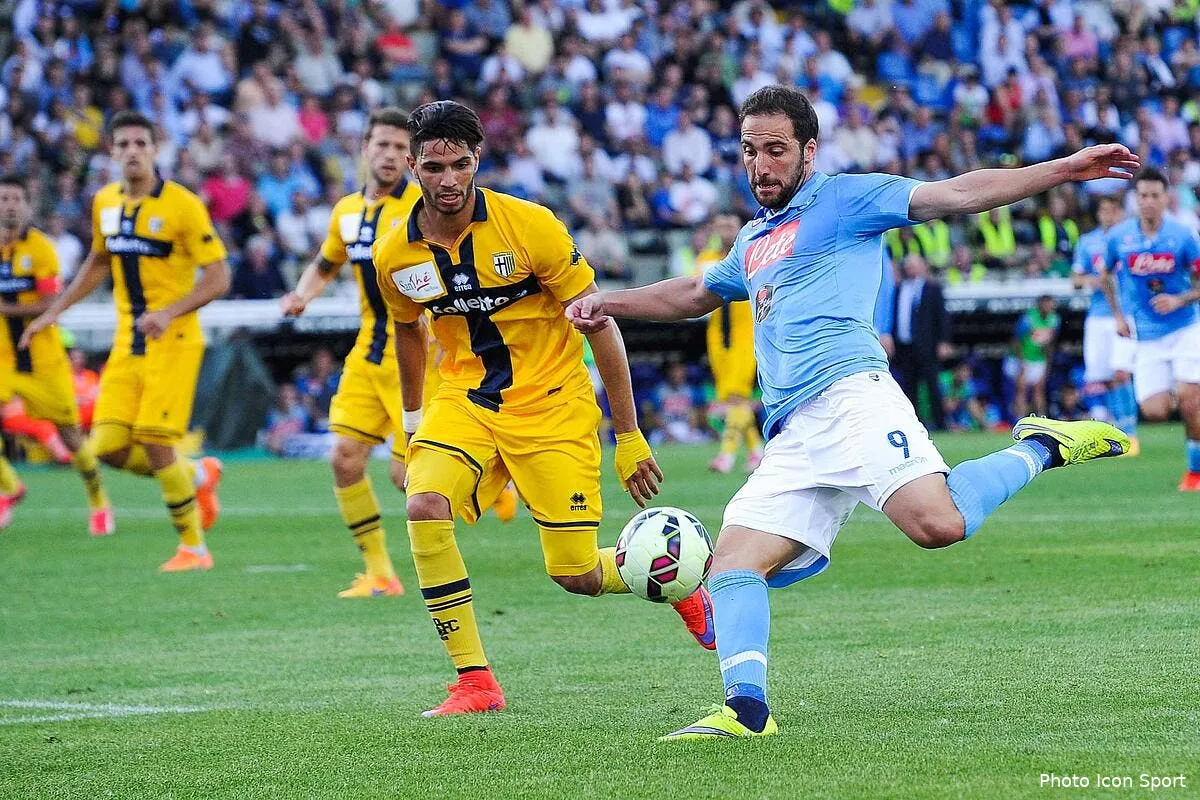 50 me pour higuain ca ne fait pas peur au psg iconsport liv 090515 08 03115601