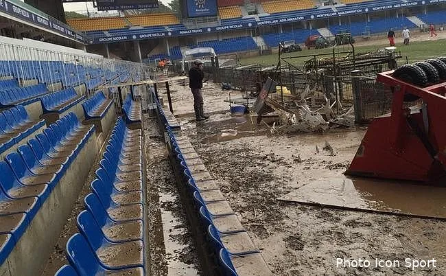 6 2 me pour la mosson mais pas de nouveau stade a montpellier mosson99985