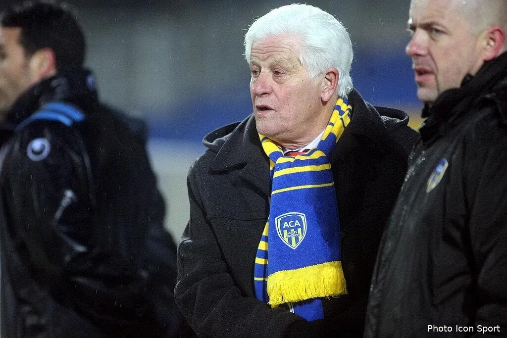 a arles avignon les flingues ressortent des tiroirs 69667 17632