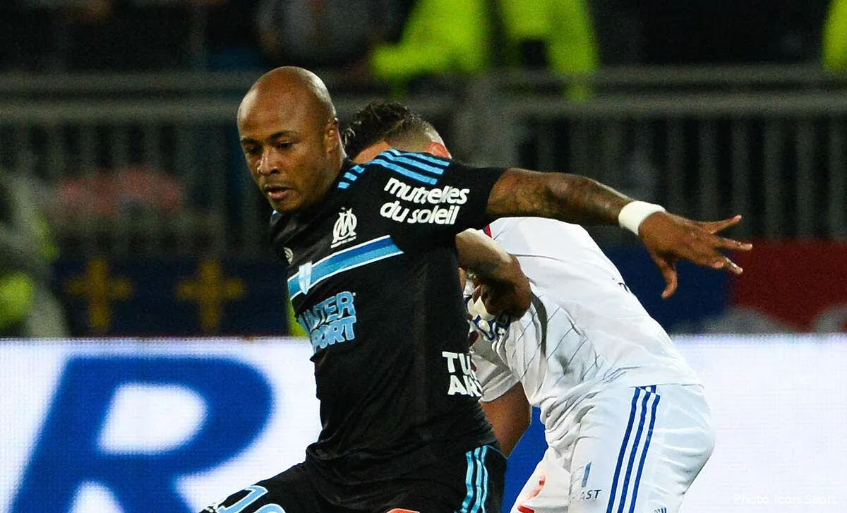 a ayew degoute par l arbitrage d ol om iconsport pet 261014 01 0695393