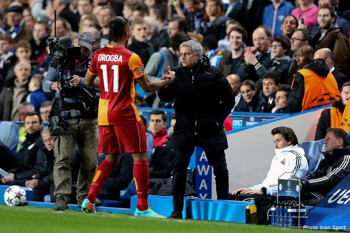 a chelsea mourinho veut offrir un bel avenir a drogba drogba mourinho87269