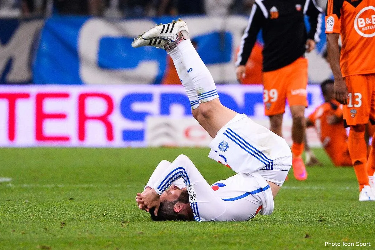 a l om certains se prennent pour d autres fulmine ayew iconsport pet 240415 02 15109753