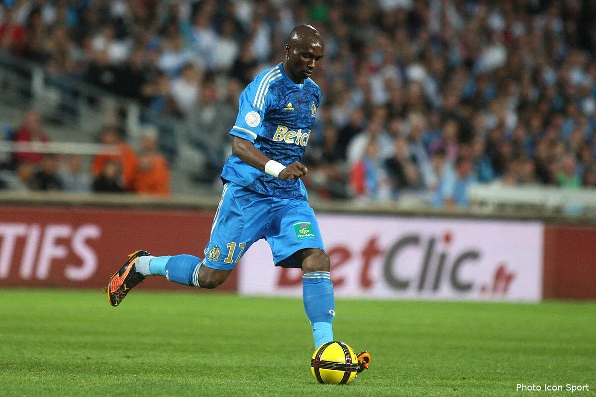 a l om mbia n est pas un defenseur qui s eclate iconsport guy 210511 08 7522448