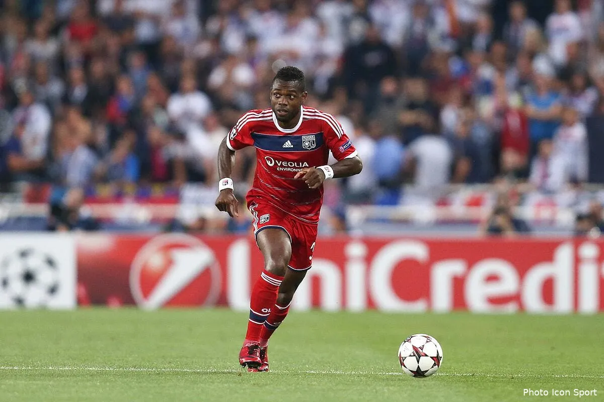 a lyon bedimo a franchi un cap iconsport blo 280813 31 966945