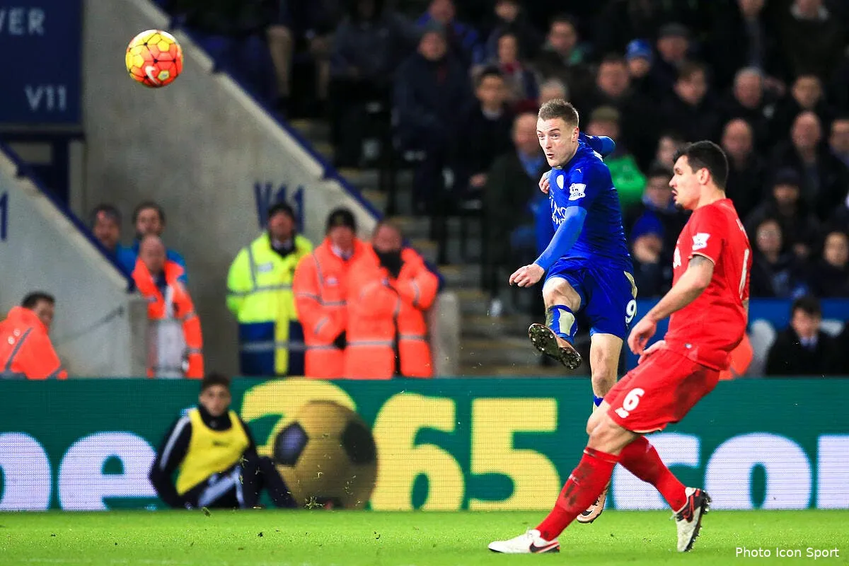 a voir et revoir le but de l annee signe vardy en premier league iconsport pa 25414587132491