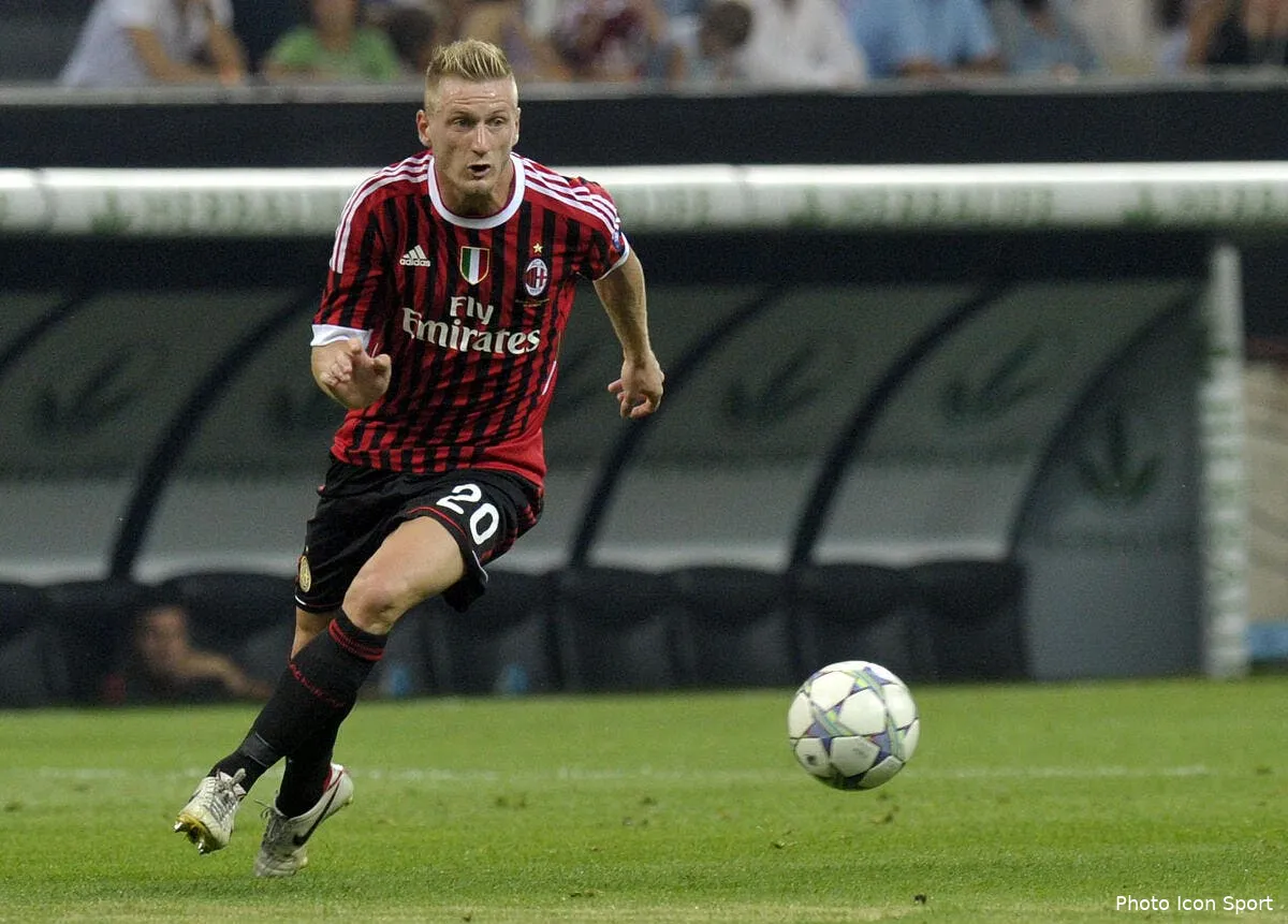 abate prefere snober le psg pour rester au milan ac iconsport ipp 1908412 1927019
