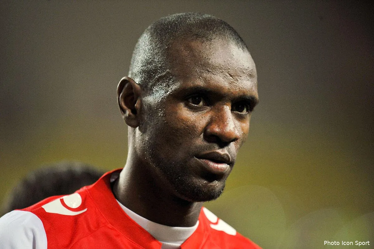 abidal explique pourquoi il a quitte l asm apres sa prolongation abidal 289621